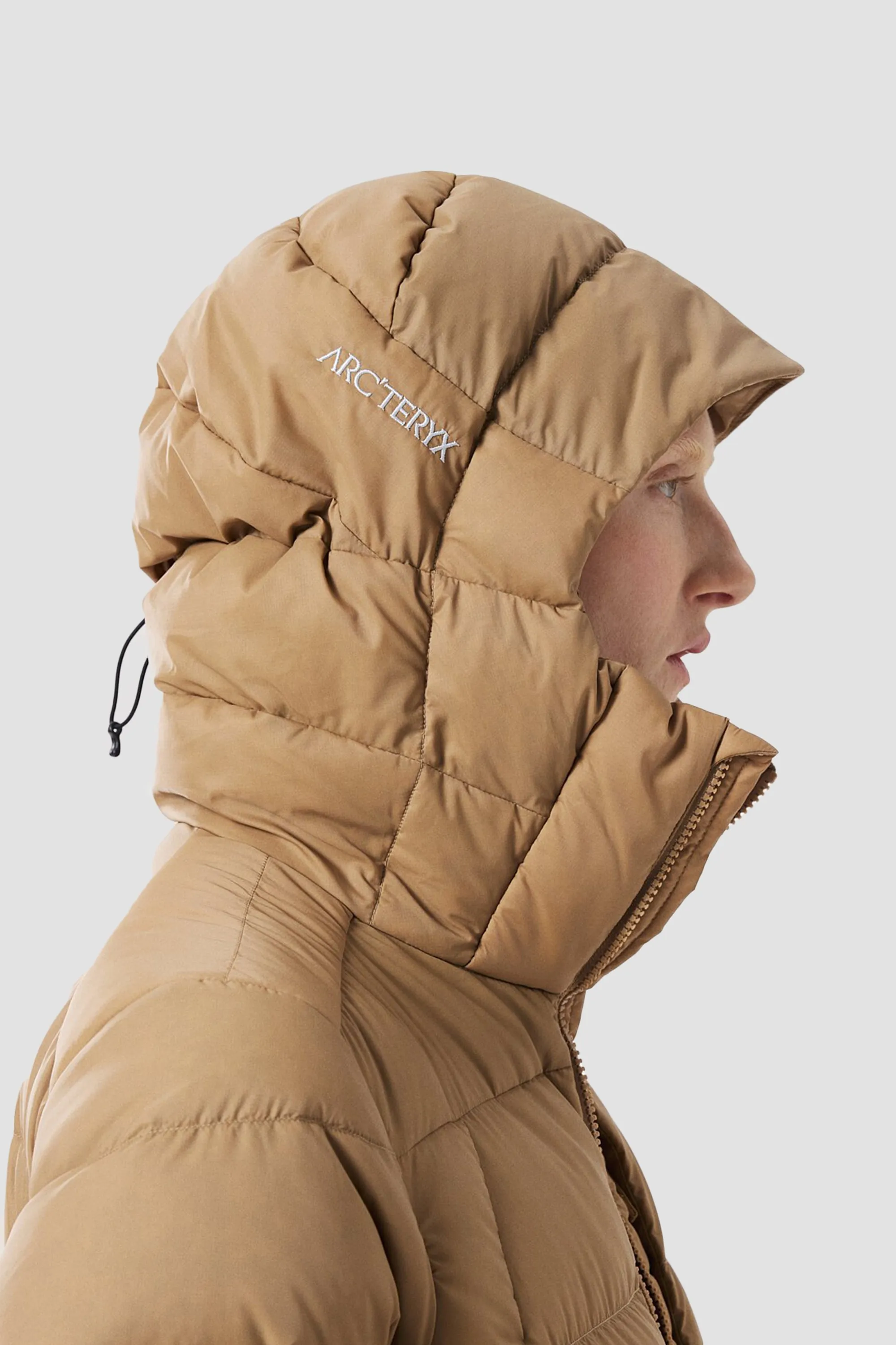 Arc'teryx Women's Thorium XLong Parka in Canvas