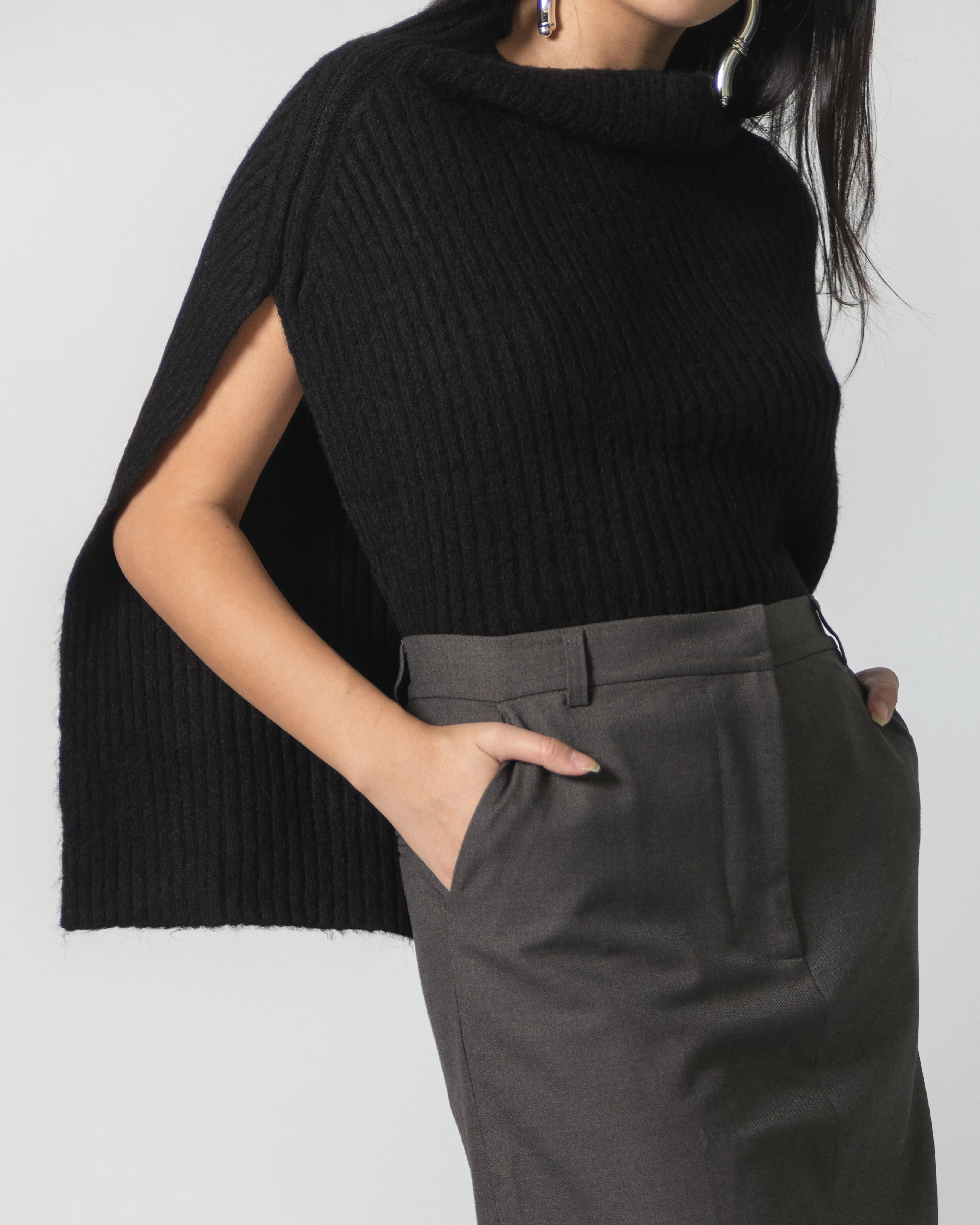 Black Ribbed Neck Warmer