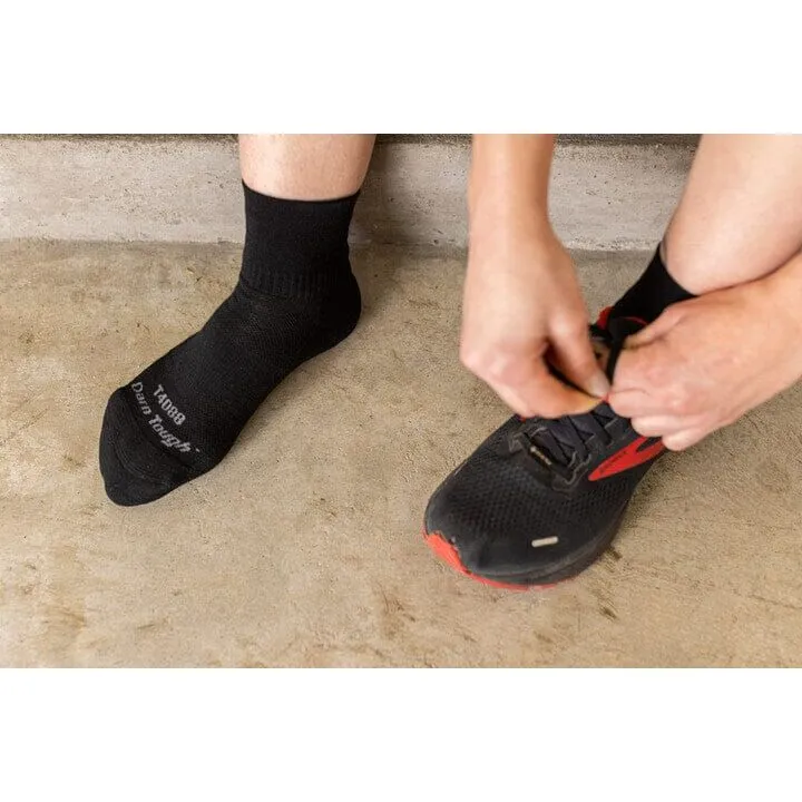 DARN TOUGH QUARTER MIDWEIGHT TACTICAL SOCK WITH CUSHION