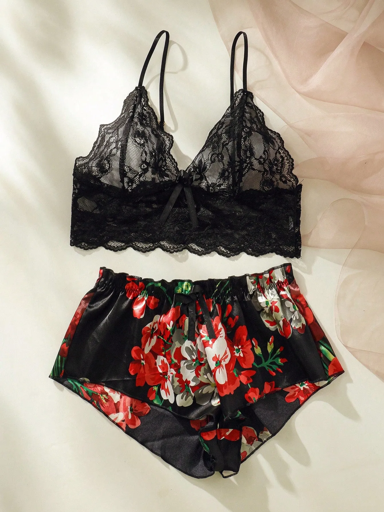 Floral Lace Bow Front Lingerie Set