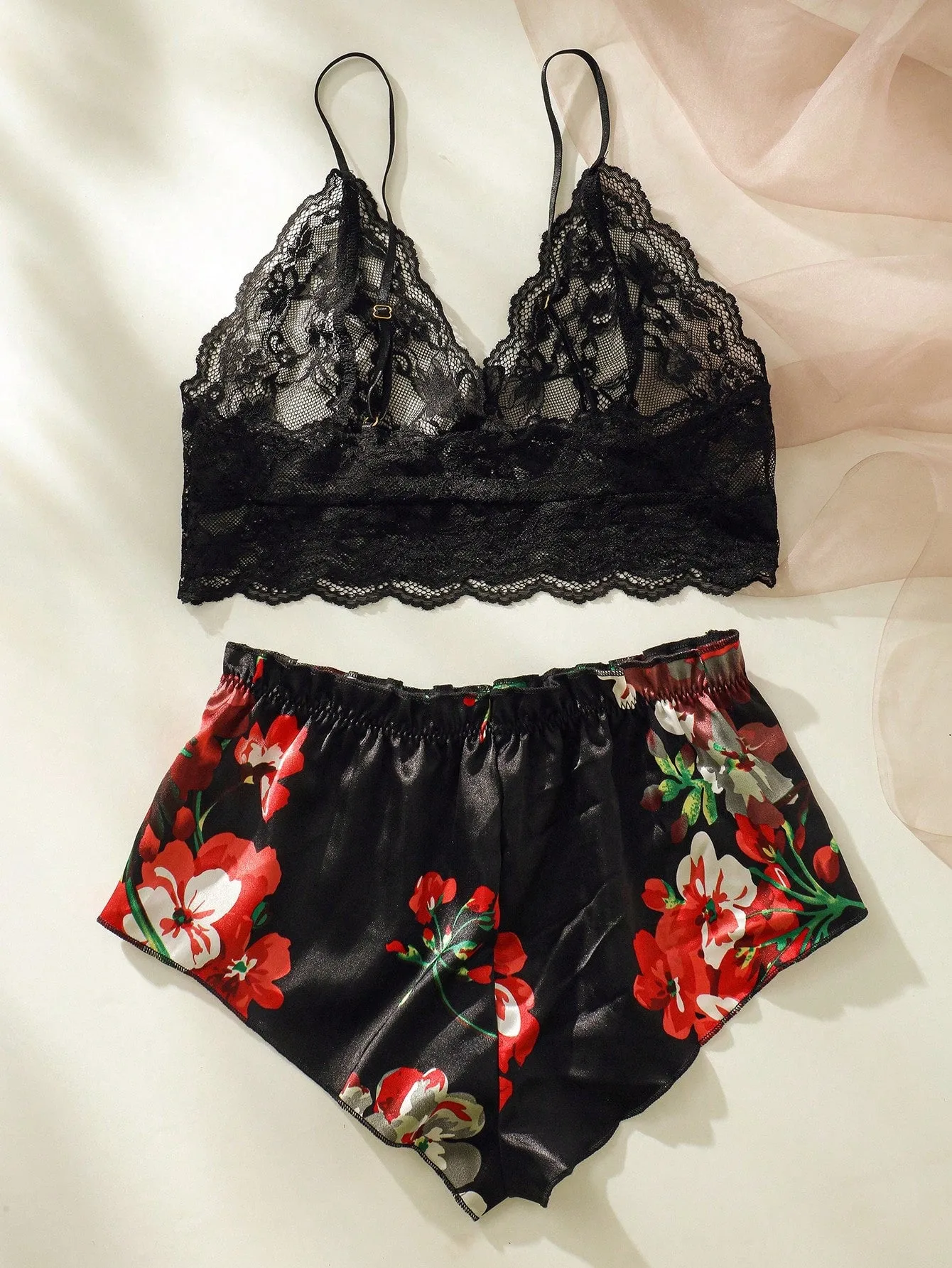 Floral Lace Bow Front Lingerie Set