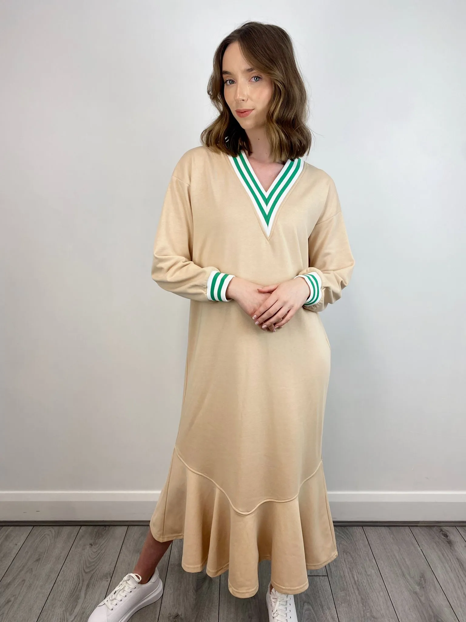 Frida Dress (Beige)