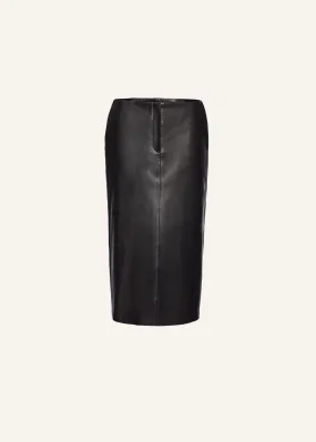 Low-waist leather midi skirt in black