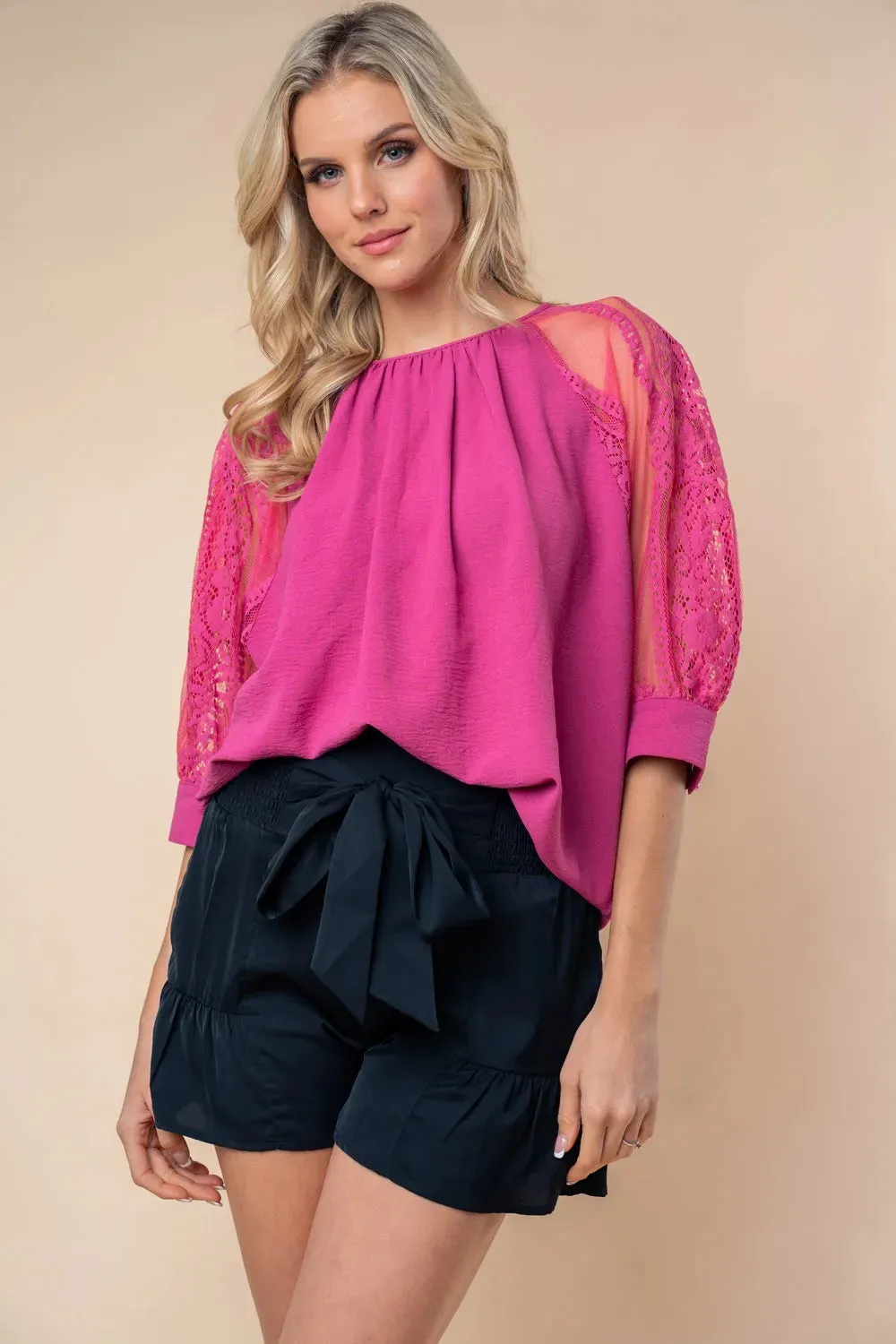 Round Neck Lace Half Sleeve Blouse