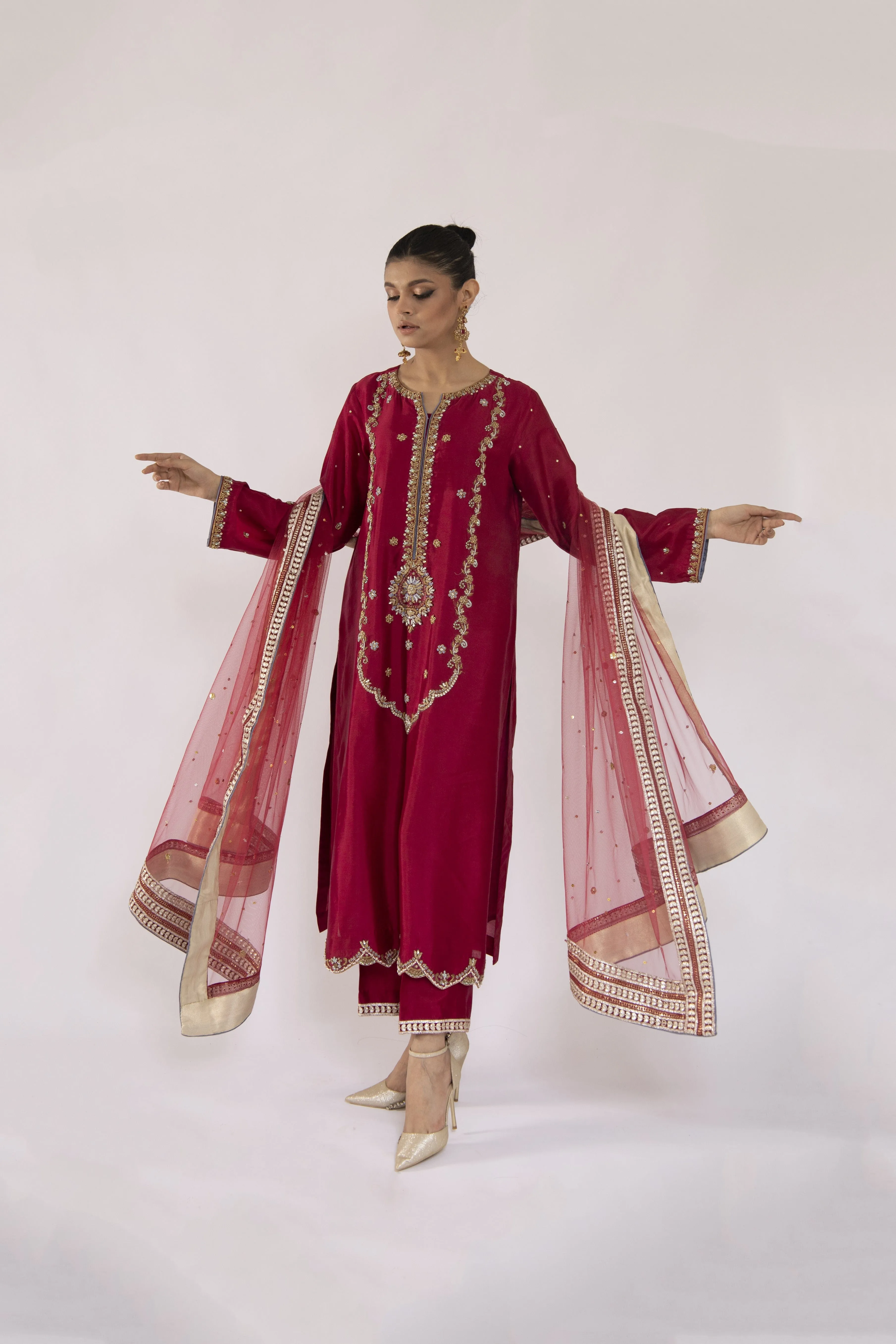 Sadia Aamir - A'eera - Magenta Embroidered Sheesha Silk Shirt and Culottes with Net Dupatta - 3 Piece