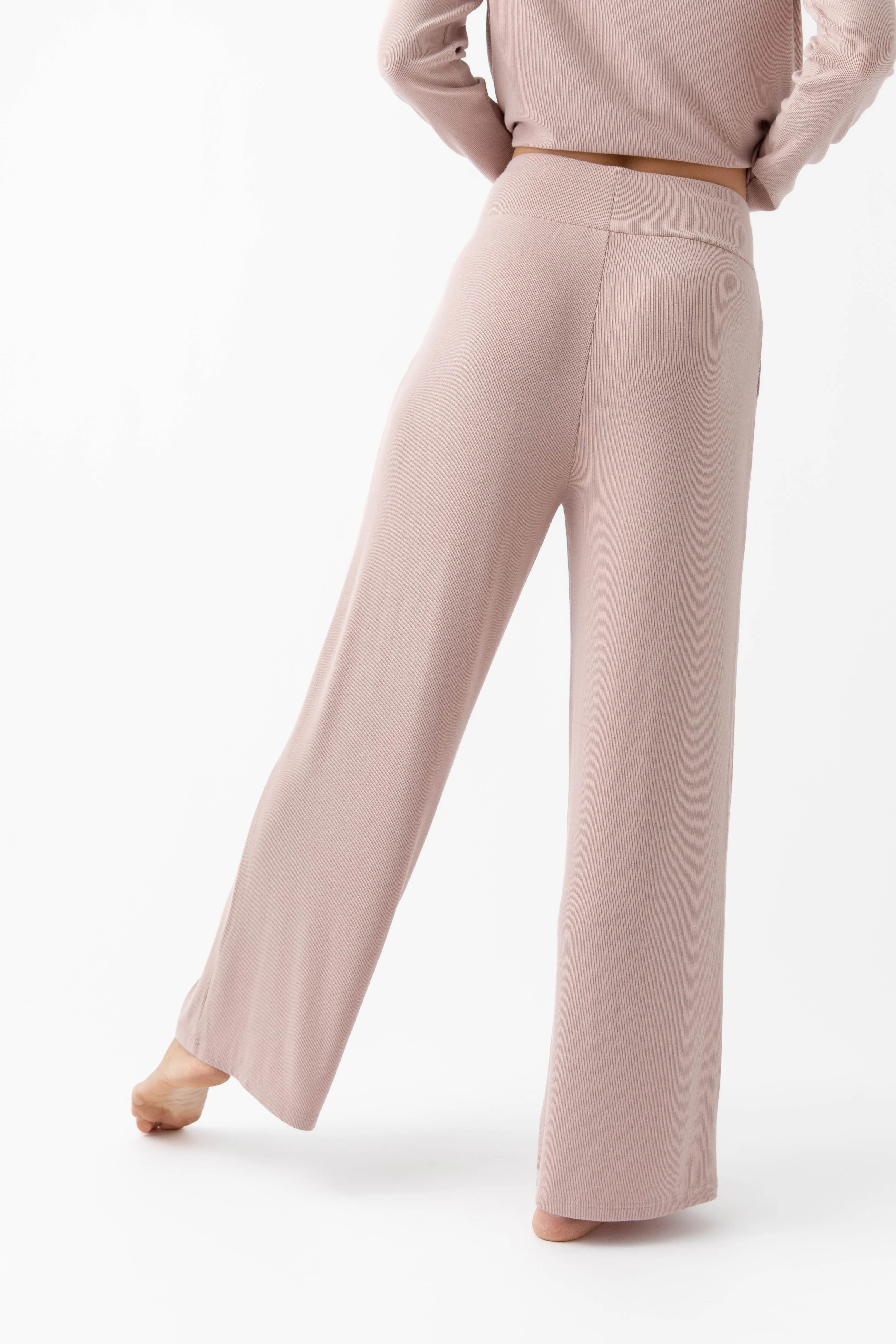 Women’s Bamboo Rib-Knit Lounge Pant