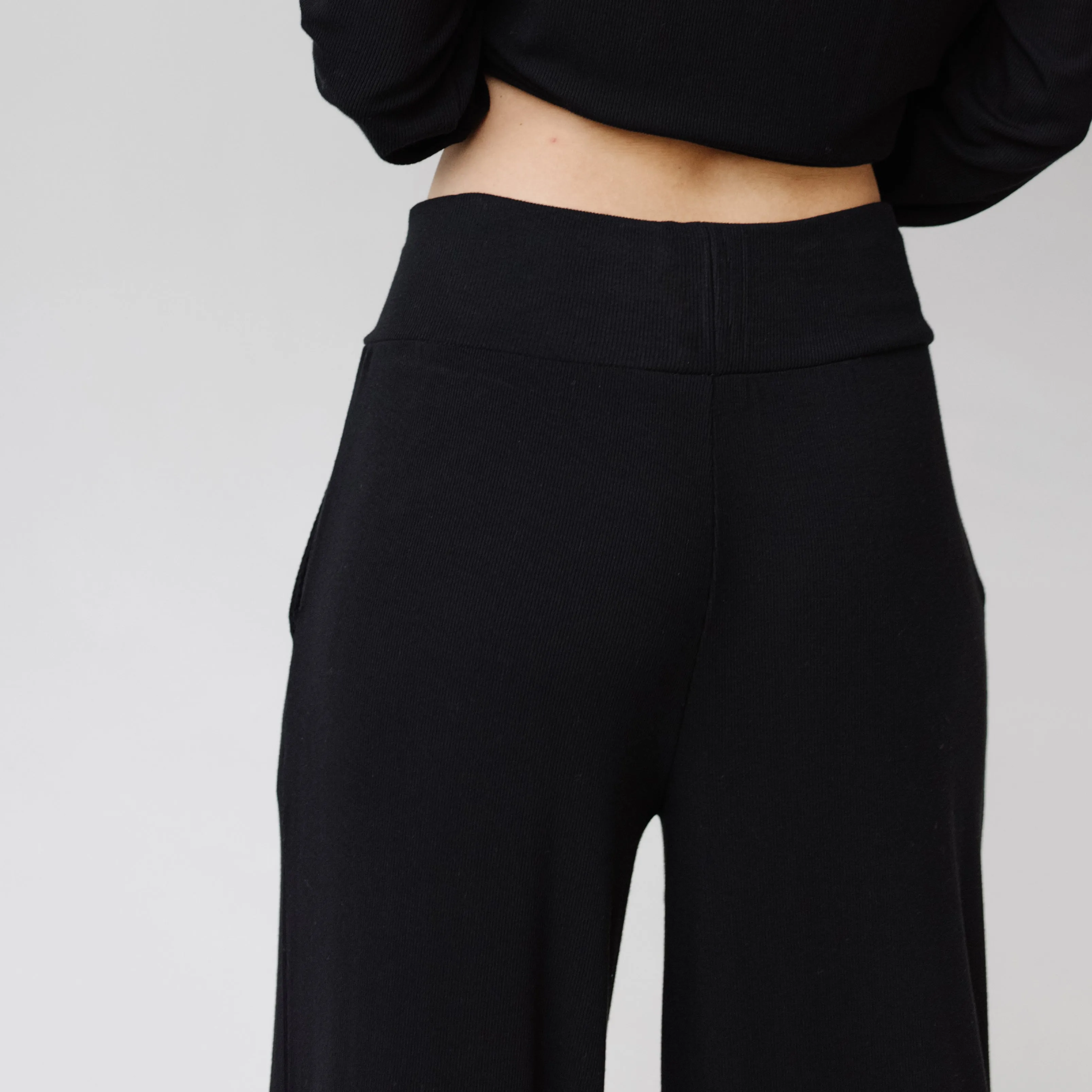 Women’s Bamboo Rib-Knit Lounge Pant